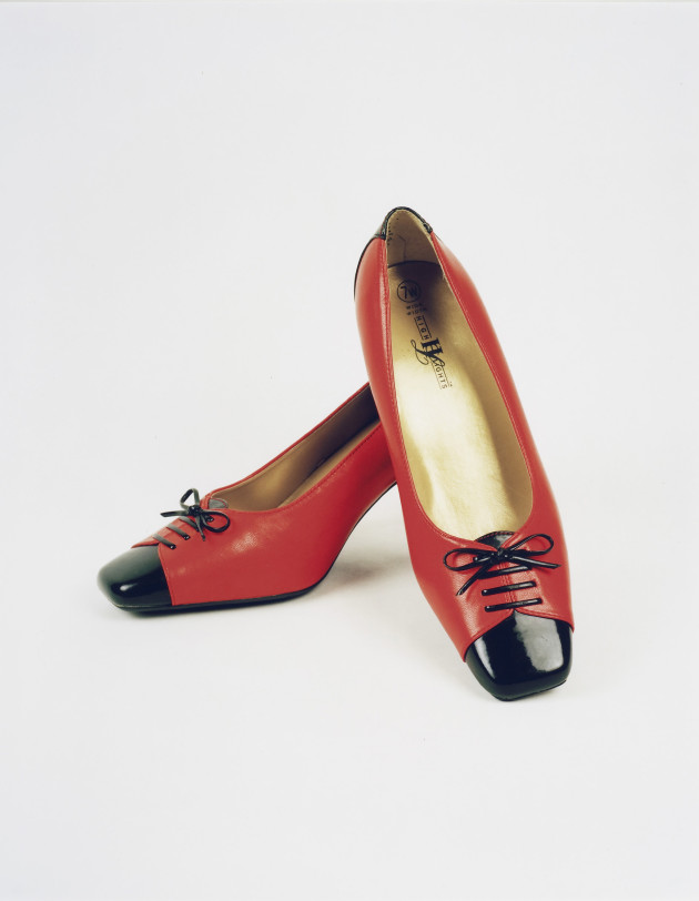 red-shoes-1.jpg